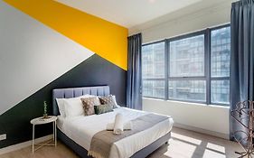 Arte Plus Klcc Designer Suites By Cobnb