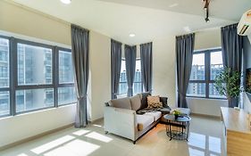 Arte Plus Klcc Designer Suites By Cobnb